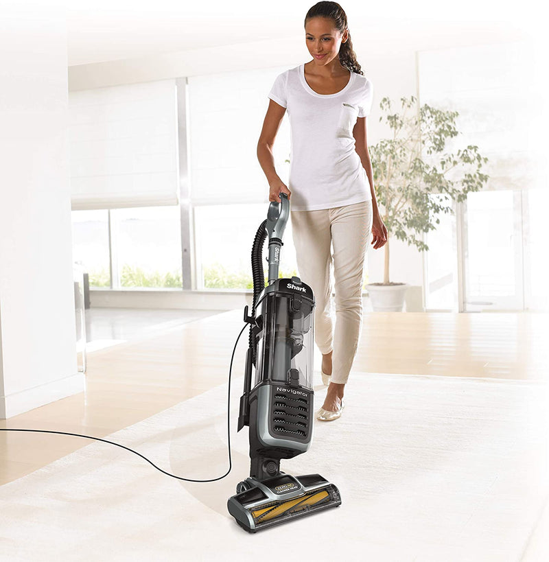 Shark Navigator Self-Cleaning Brushroll Pet Upright Vacuum (ZU62C)